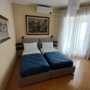 Apartamento Fiore Cinecitta, Roma